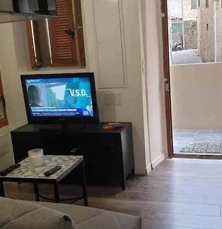 Petit Proche Départ Gr20 * Calenzana